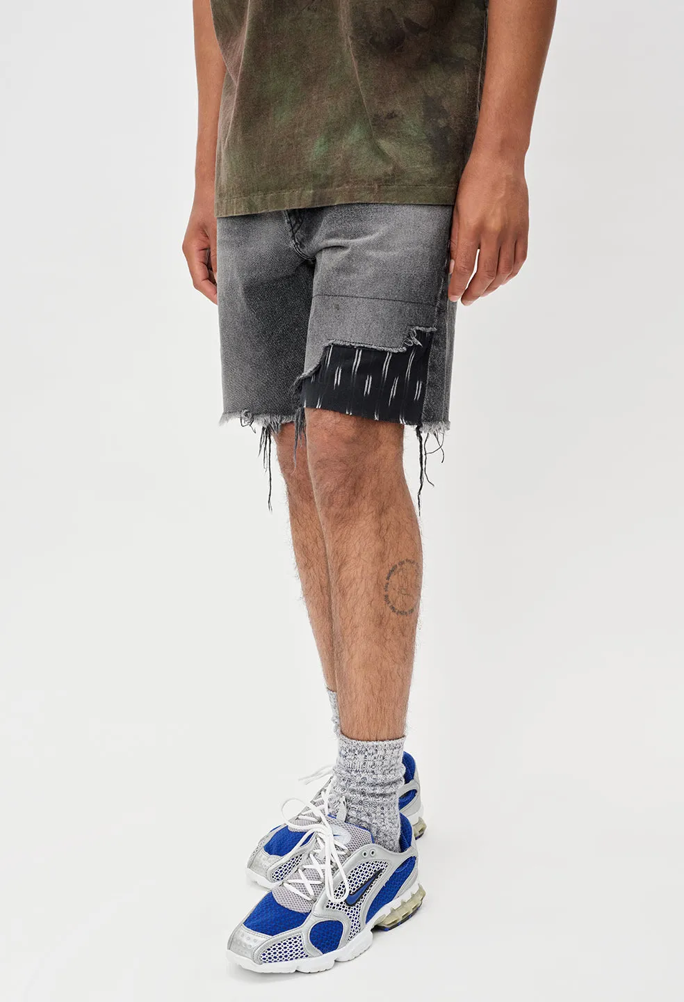 Bozeman Denim Shorts / Black Ikat