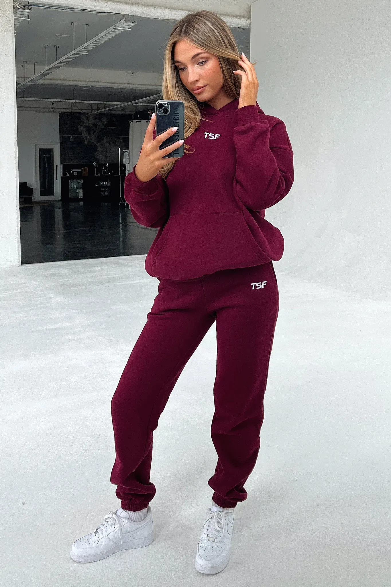 Kaztek Sweatpants - Maroon