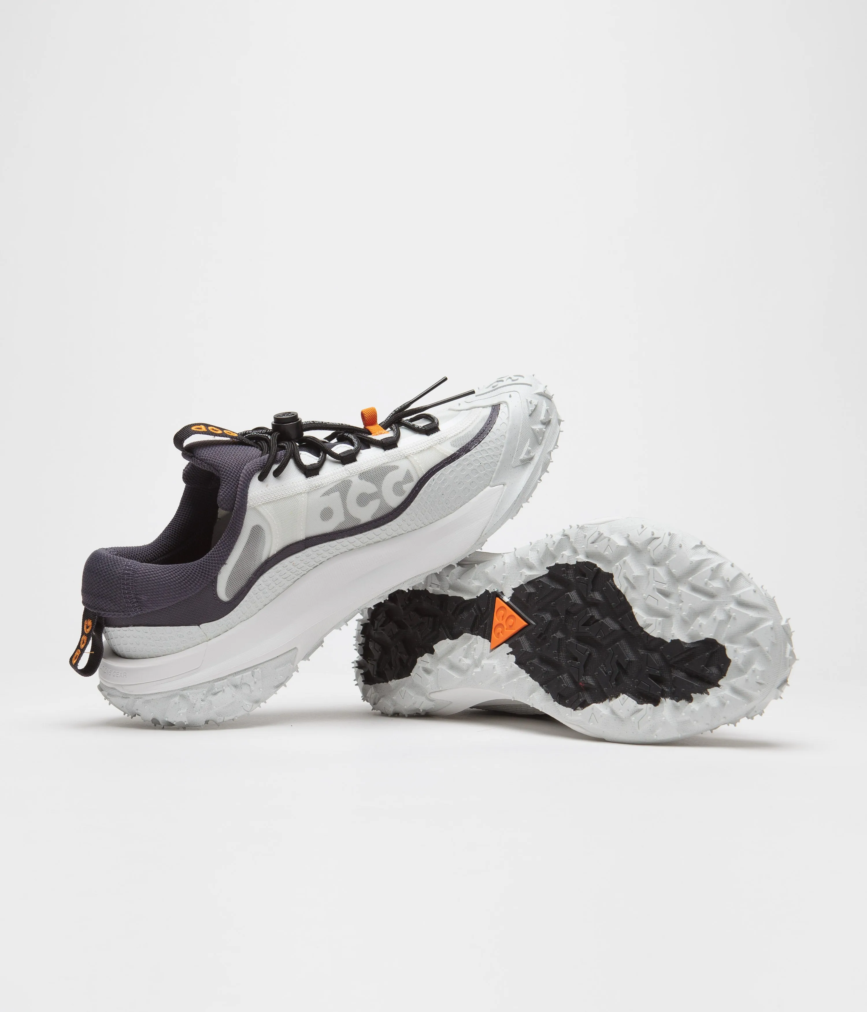 Nike ACG Mountain Fly 2 Low Shoes - Gridiron / Black - Summit White - Summit White