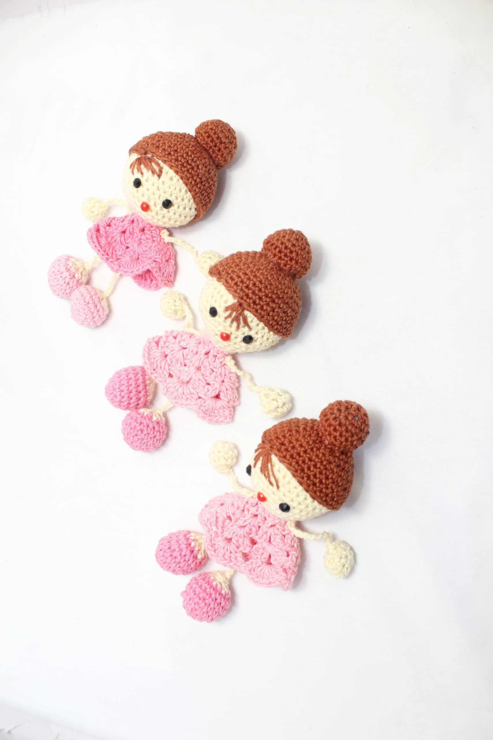 PH Artistic Handmade amigurumi Crochet Decorative Fridge Magnet Pink 3 Doll Toy for Gift Purpose